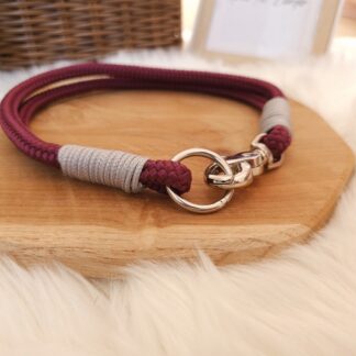 Collier Rio aubergine